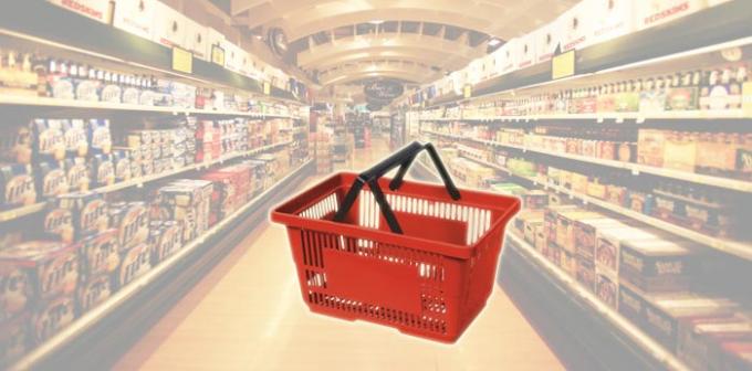 Red Plastic Shopping Baskets With Handles 28L For Grocery Store 480 X 320 X 270mm